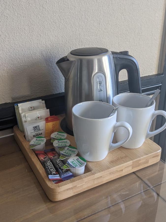 London Inn Saint Neot 외부 사진